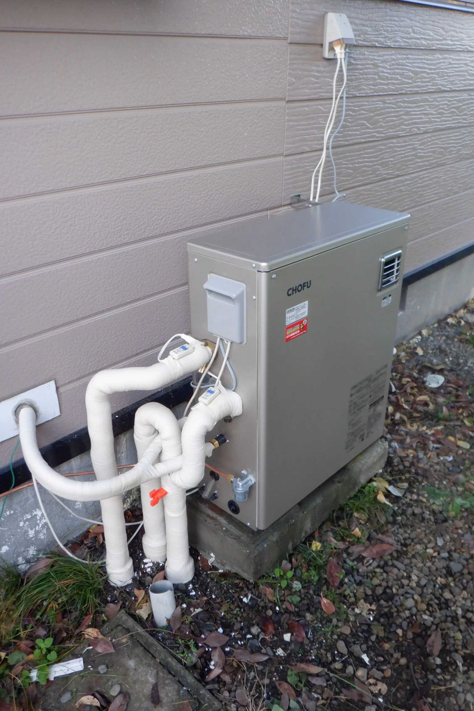 石油給湯器　長府製作所KIBF-4770DA交換（宮城県石巻市あけぼの）の写真 / 宮城・仙台・山形の給湯器交換［シマツ］